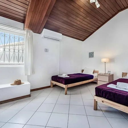 Cay Villa
